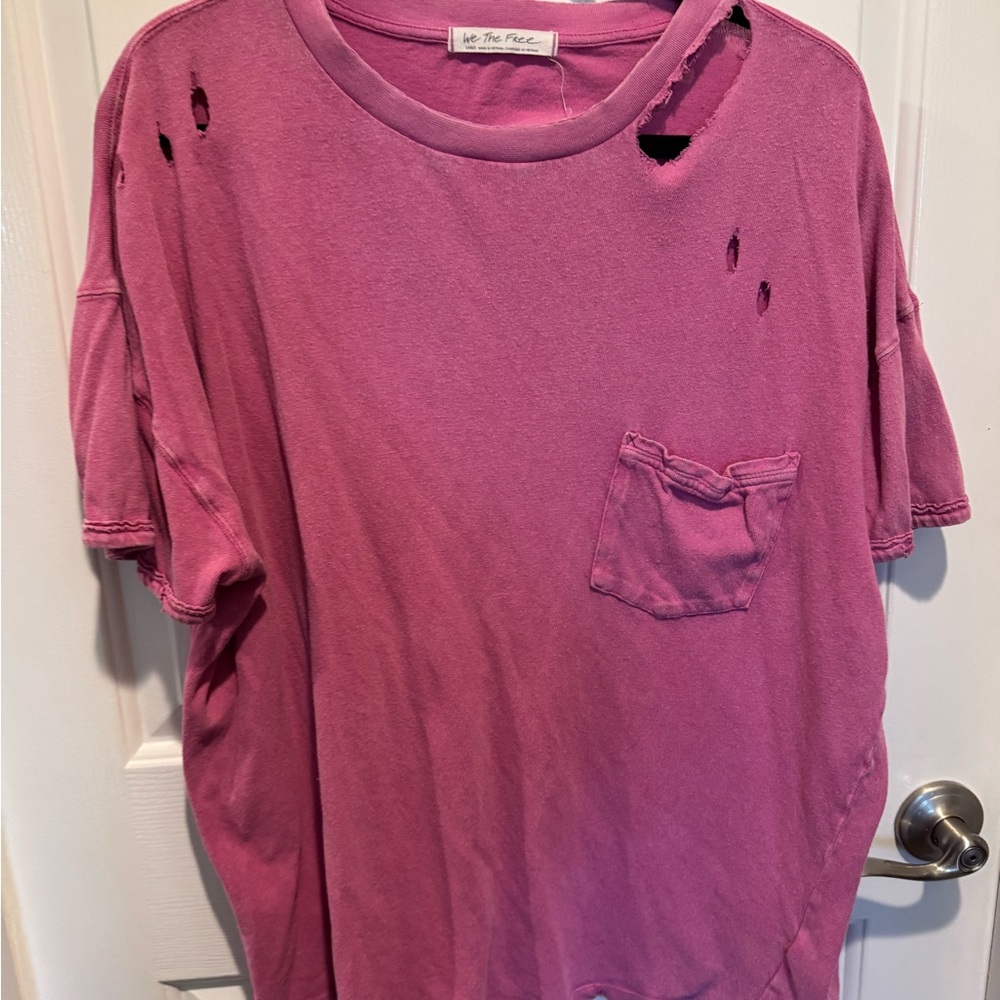 We The Free Pink Distressed Pocket Tee Size L - Picture 12 of 14